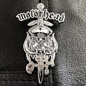 MOTORHEAD... Metal Pin / Badge (nwobhm) U.K 731