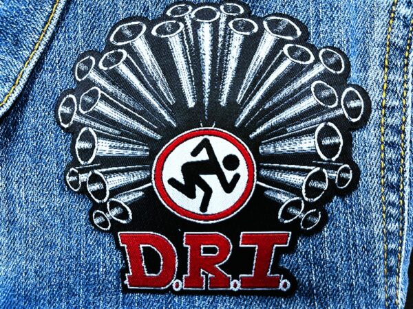 D.R.I...  Woven Patch  (crossover)  U.S.A  (2397)