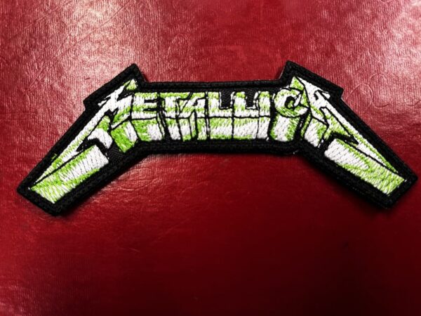 METALLICA...  Embroidered Patch  (thrash metal)   U.S.A   343