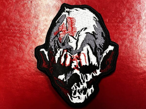 CANNIBAL CORPSE...  Embroidered Patch  (death metal)    U.S.A   4543