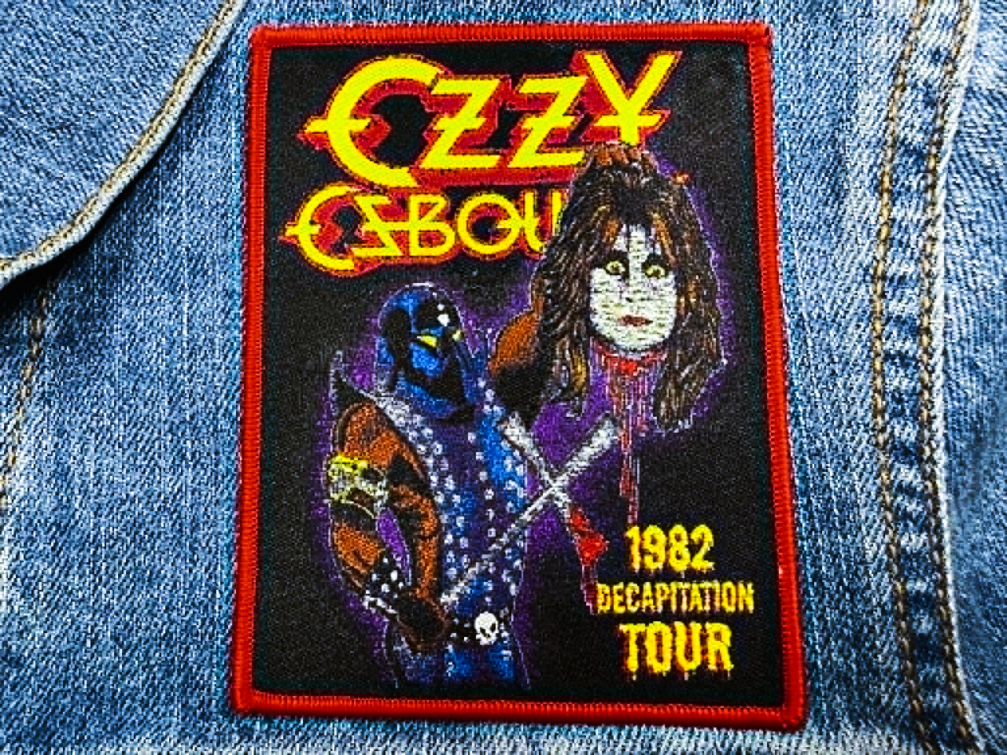 OZZY OSBOURNE... Woven Patch (heavy metal) U.K (JUL32)