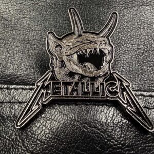 METALLICA...  Metal Pin / Badge  (thrash metal)  U.S.A   610