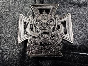 MOTORHEAD...   Metal  Pin / Badge  (nwobhm)  U.K    458