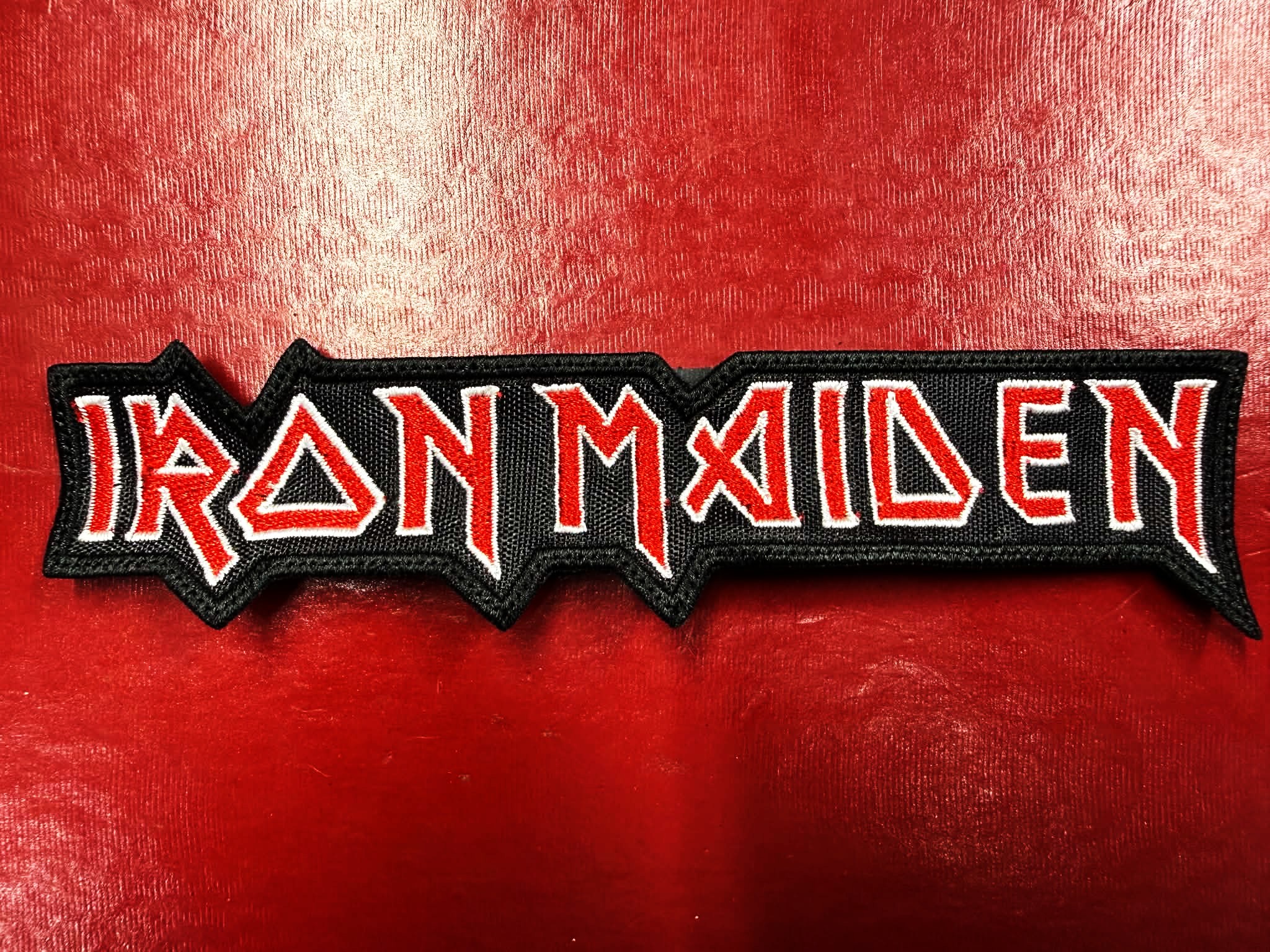 IRON MAIDEN... Embroidered Patch (nwobhm) U.K 1573*